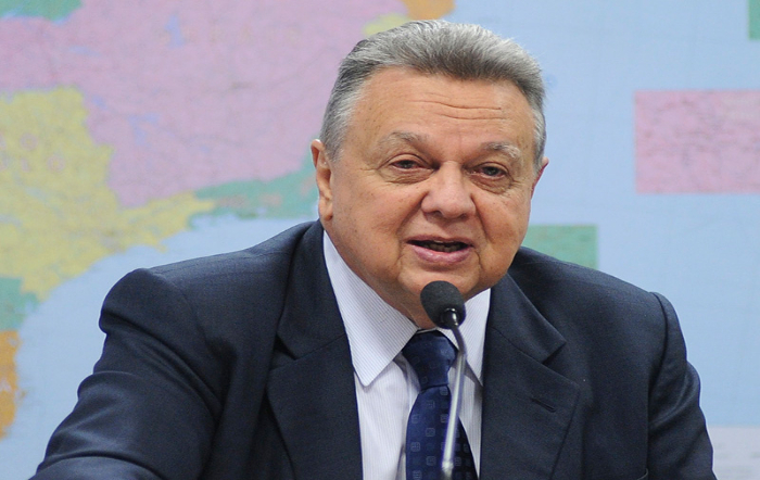 2 – robertorodrigues-agenciasenado-fotor-editado