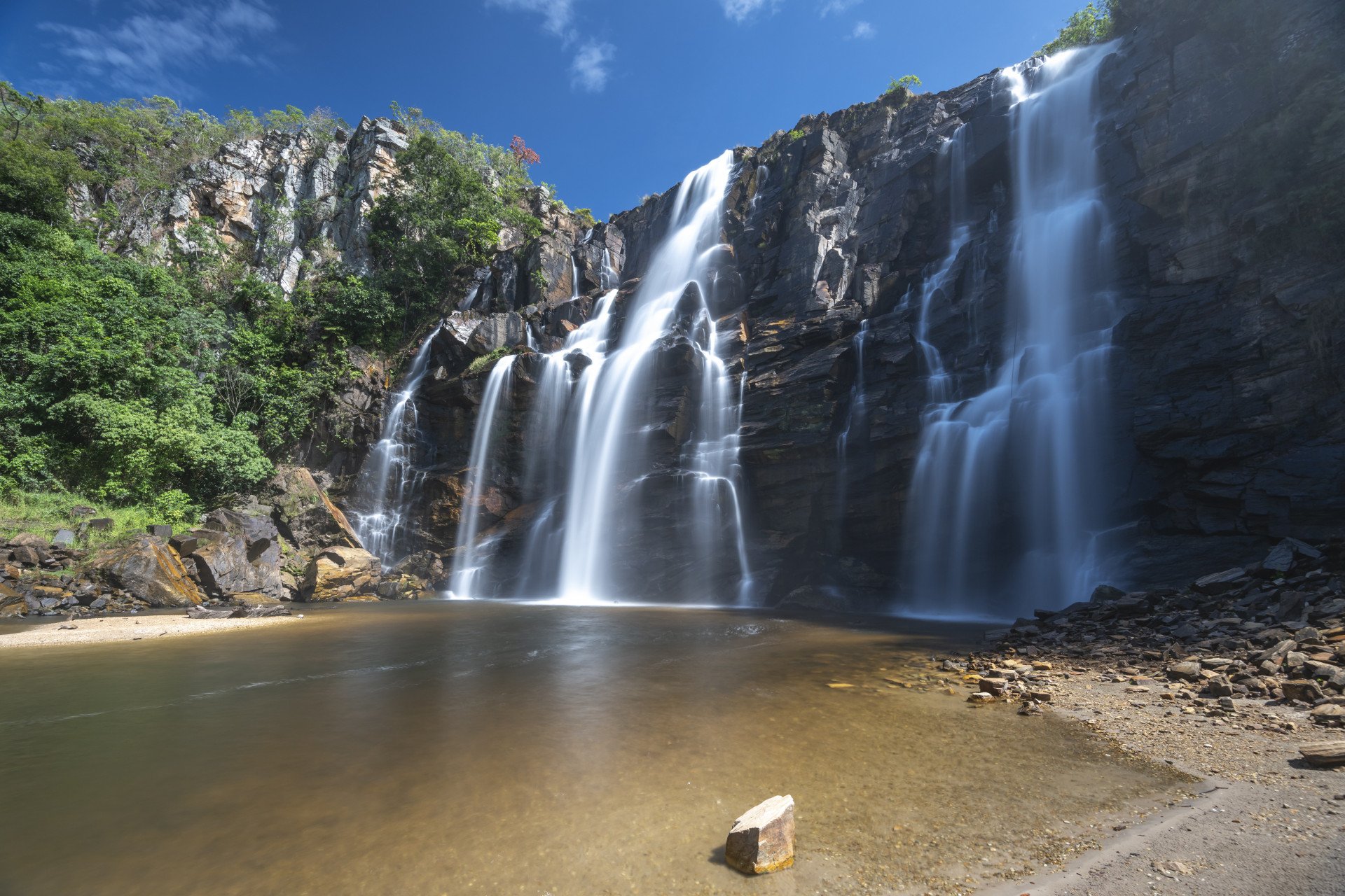 Cachoeira em Corumbá de Goiás. Foto: Governo de Goiás/ Turismo em Goiás Cachoeira em Corumbá de Goiás. Foto: Governo de Goiás/ Turismo em Goiás
